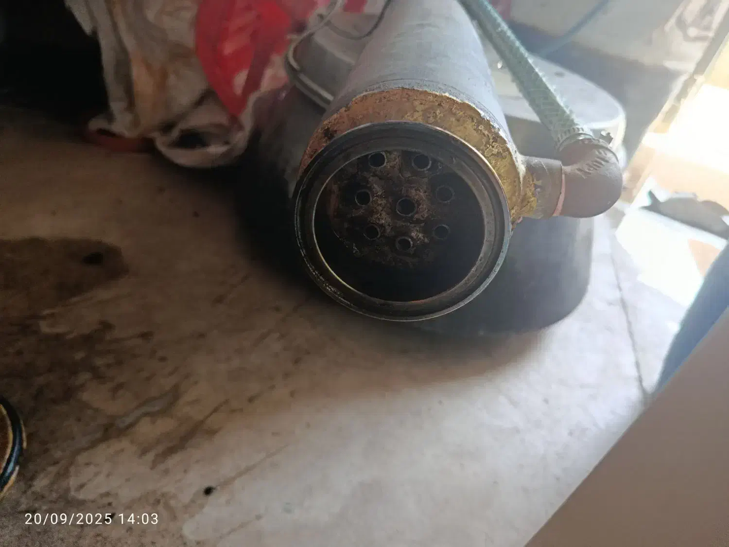 دیگ عرق گیری یا گلاب گیری|ظروف پخت‌وپز|شیراز, شهرک گلستان|دیوار