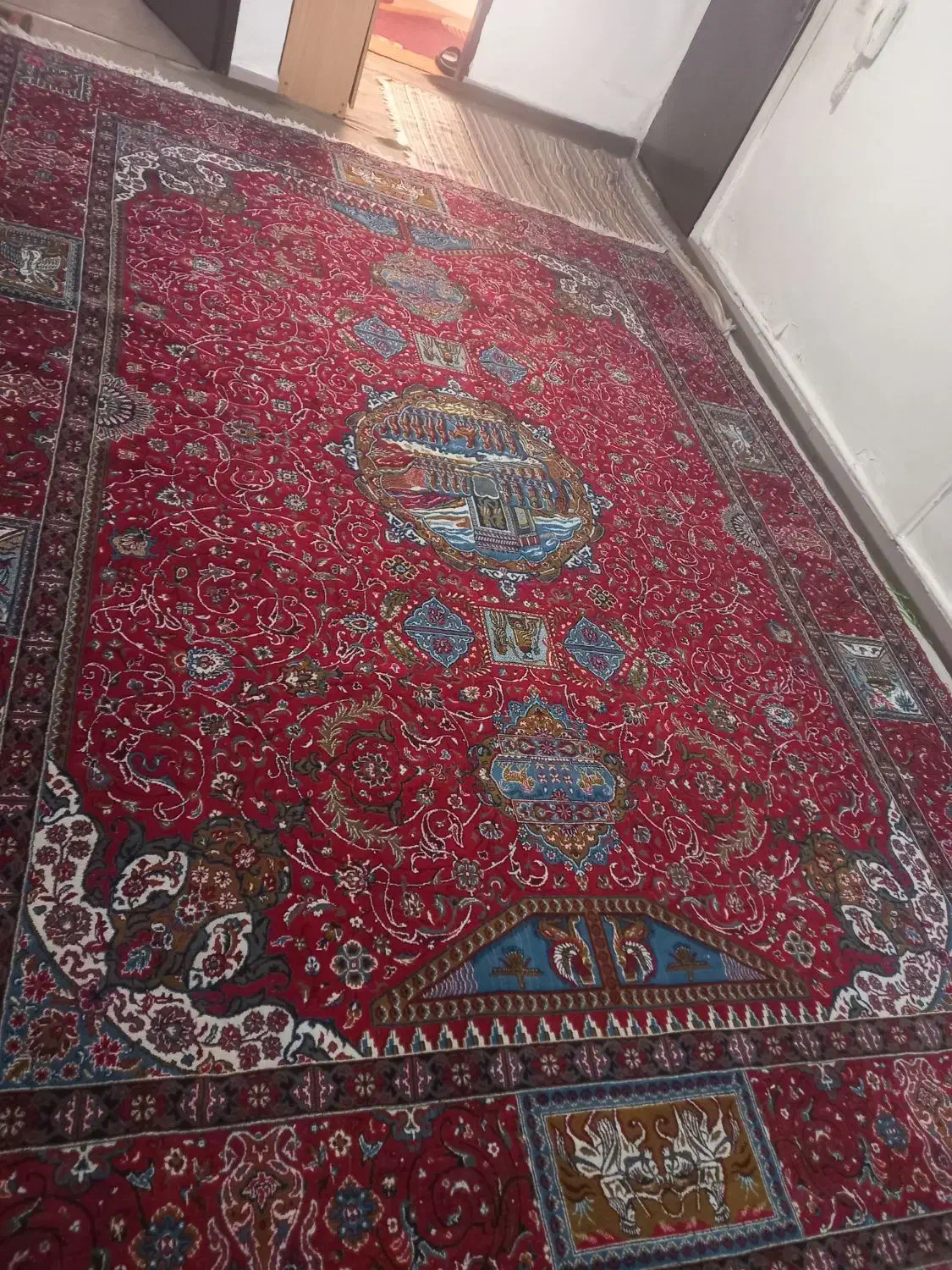 یک عدد فرش قدیمی فروش فوری|فرش|پیشوا, |دیوار