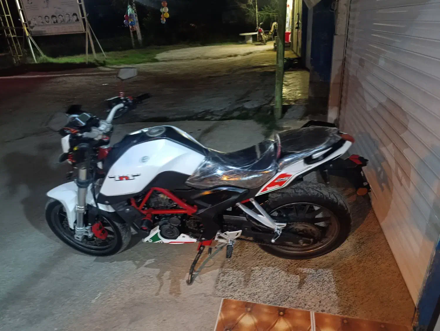 بنلی 250 معاوضه هم دارم|موتورسیکلت|کیاکلا, |دیوار