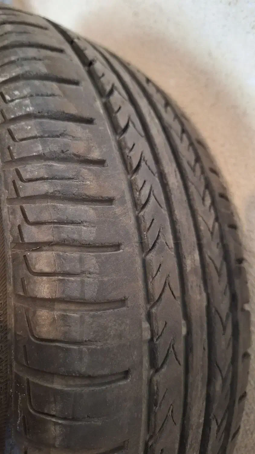 لاستیک کویر  185/60R14|قطعات یدکی و لوازم جانبی|تهران, دروازه شمیران|دیوار