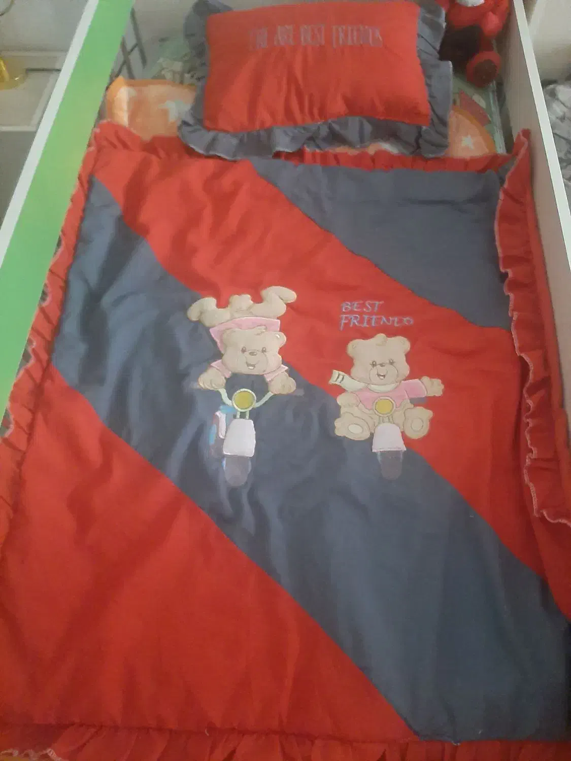 لحاف و بالش|رختخواب، بالش، پتو|شاهدشهر, |دیوار