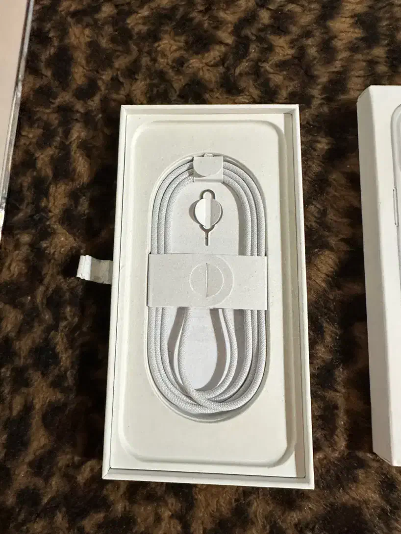 Iphone 16 pro max ZA/A 2 sim|موبایل|تهران, ولنجک|دیوار