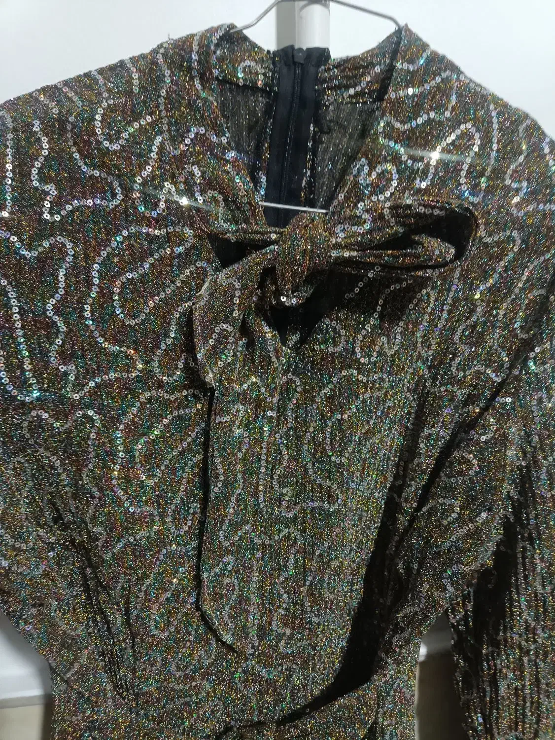 مجلسی|لباس|قم, ولیعصر|دیوار