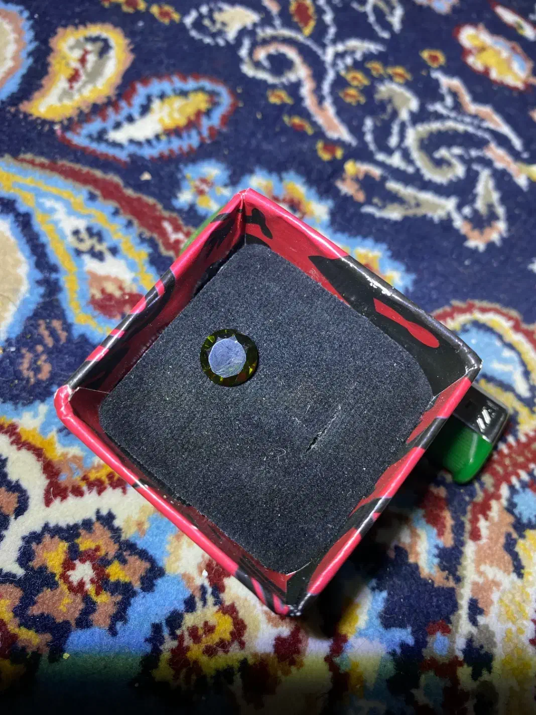 الماس سبز|جواهرات|شیراز, شیخ روزبهان|دیوار