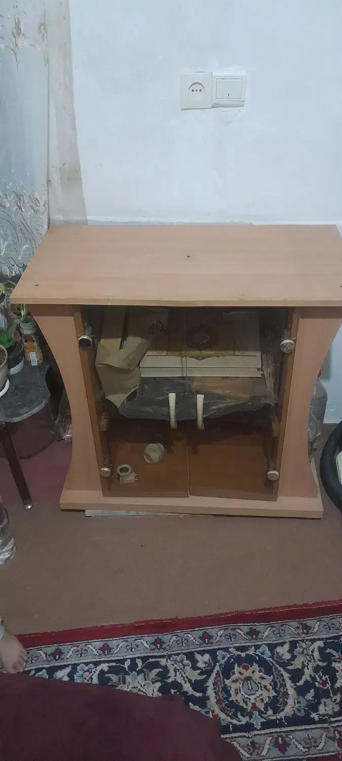 کمد چوبی|جاکفشی، کمد، دراور|نیشابور, عدالت|دیوار