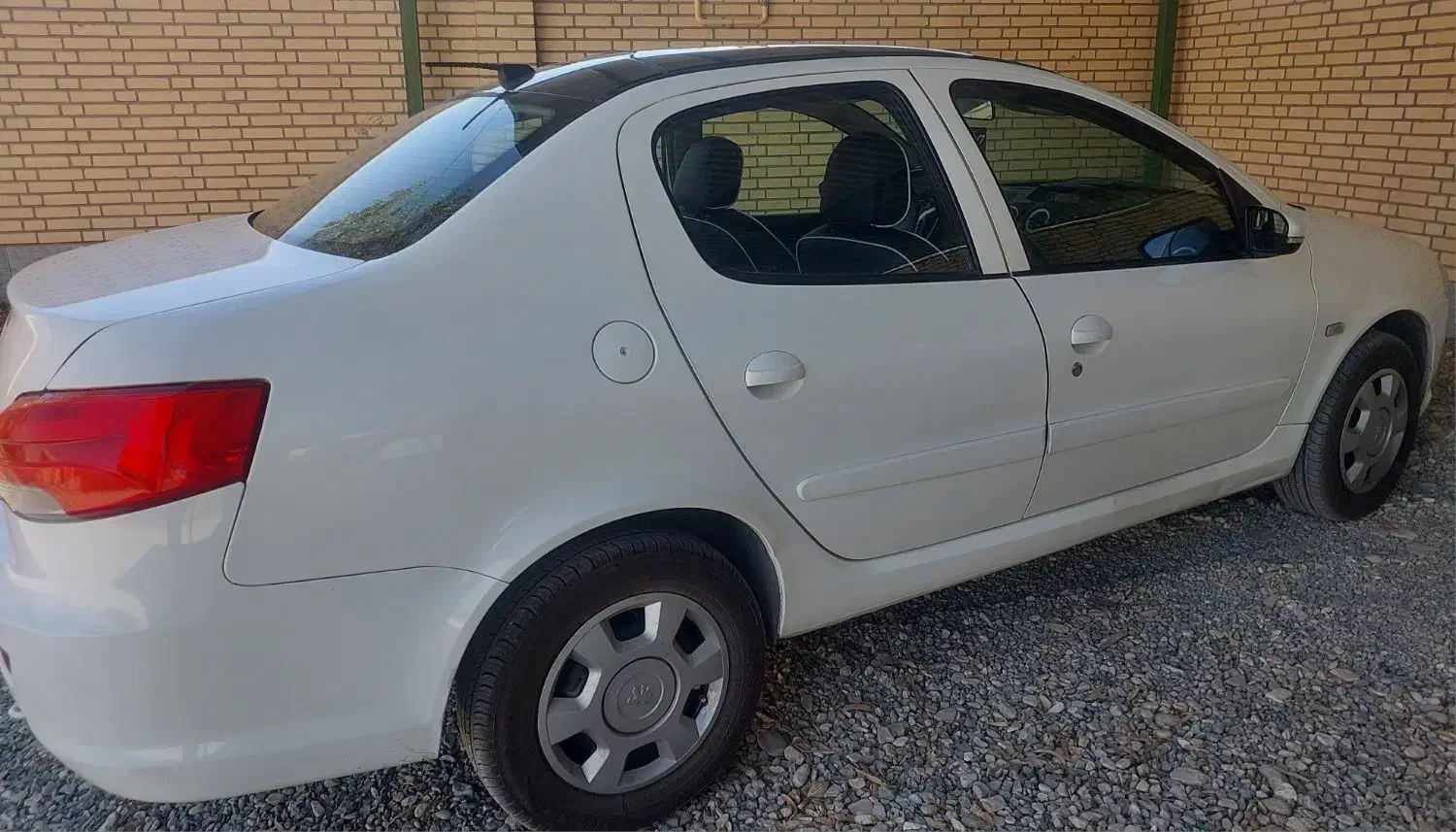 رانا پلاس پانوراما ۶ دنده ۱۴۰۱|خودرو سواری و وانت|کرمان, |دیوار