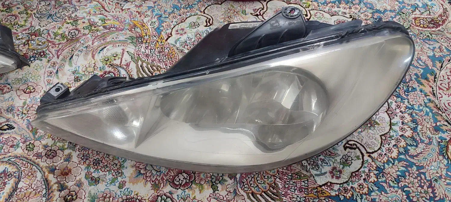 چراغ عقب و جلو 206|قطعات یدکی و لوازم جانبی|پاکدشت, پاکدشت (مامازند)|دیوار