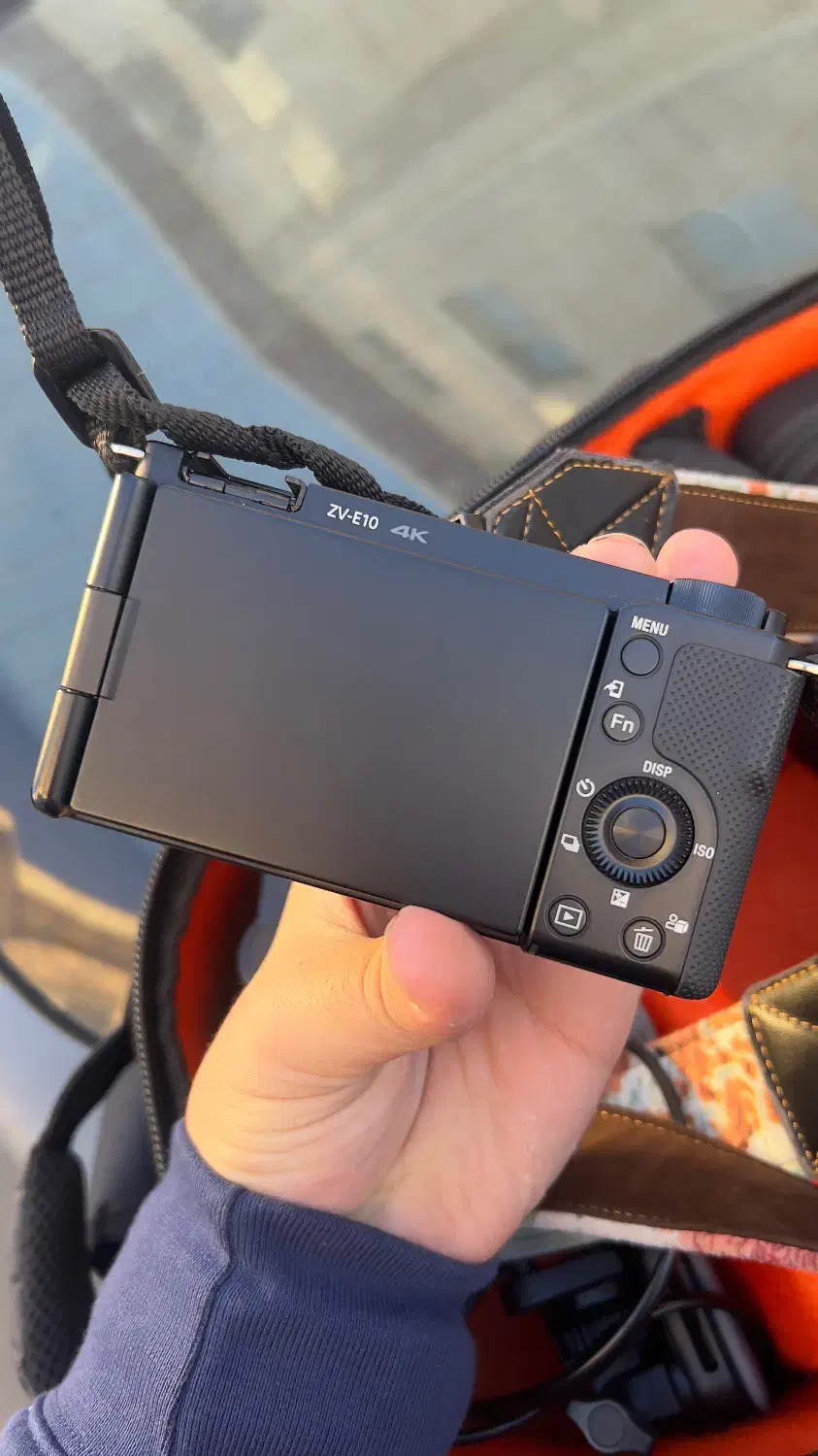 دوربین Zve10سونی لنز ۱۶-۵۰|دوربین عکاسی و فیلم‌برداری|ساری, |دیوار