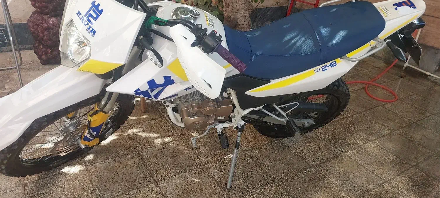 تریل کویر ۲۵۰ در حد|موتورسیکلت|ساوه, |دیوار