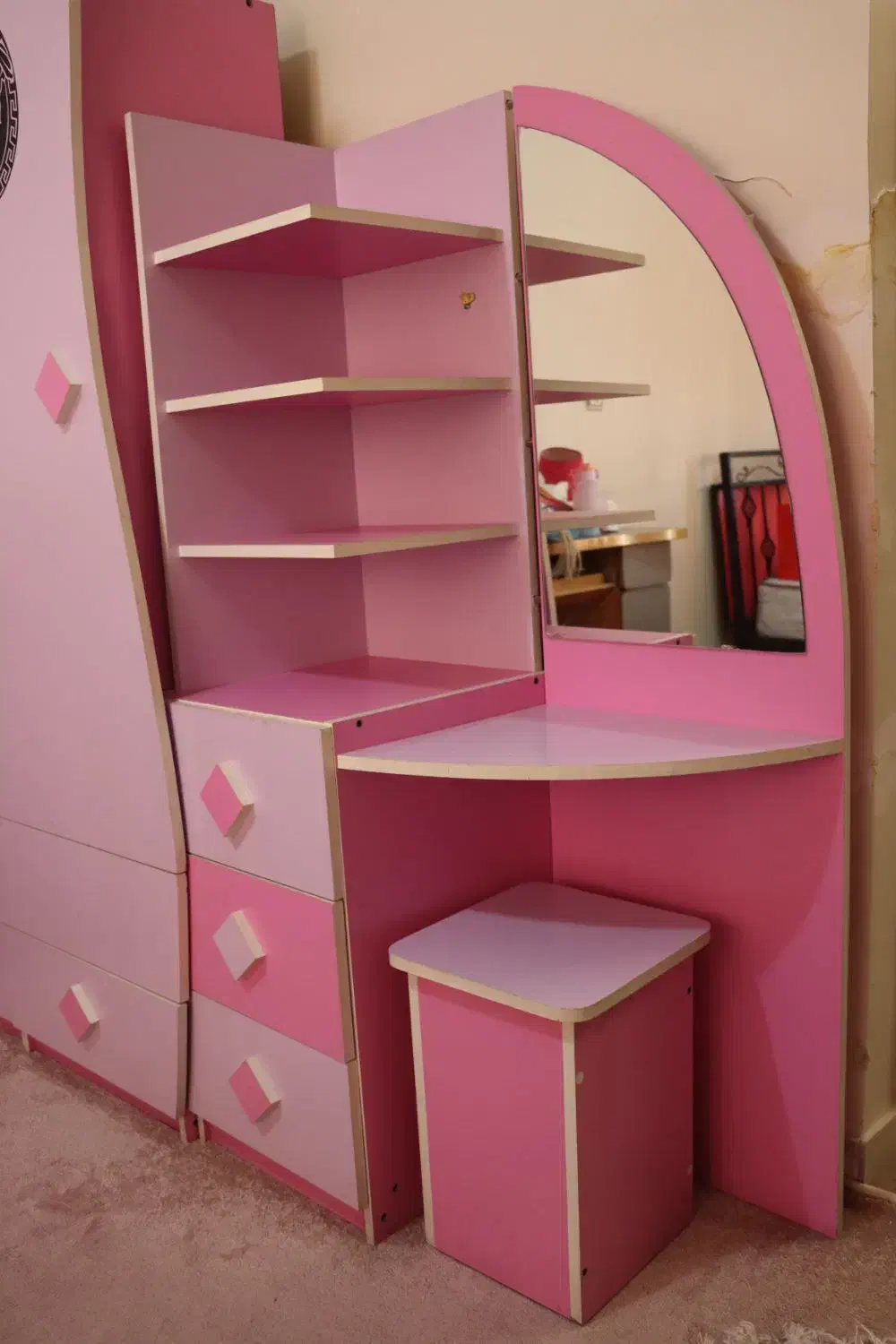 کمد سه تیکه|کتابخانه، شلف، قفسه‌های دیواری|شهریار, شهرک نماز (دینار آباد)|دیوار