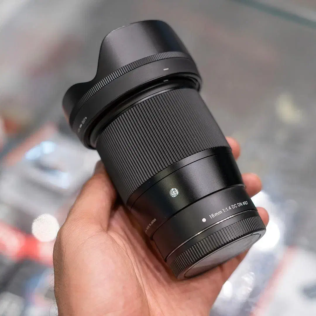 لنز سیگما Sigma 16mm f/1.4 DC DN|دوربین عکاسی و فیلم‌برداری|تهران, فردوسی|دیوار