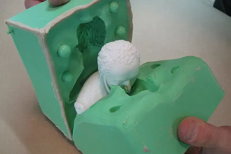 اموزش مجسمه پلی استر پتینه قالب سازی سیلیکون|خدمات آموزشی|کرمان, |دیوار