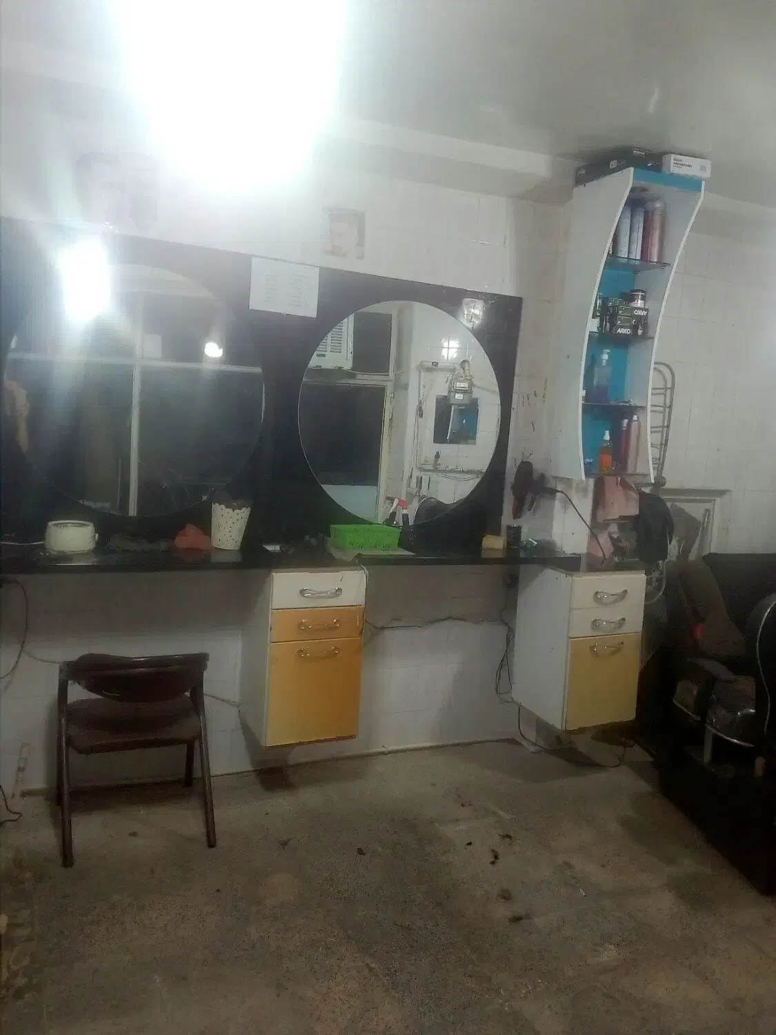 ارایشگاه دکور مناسب بیاید ببرید تازه کار ها|آرایشگاه و سالن‌های زیبایی|ارومیه, |دیوار