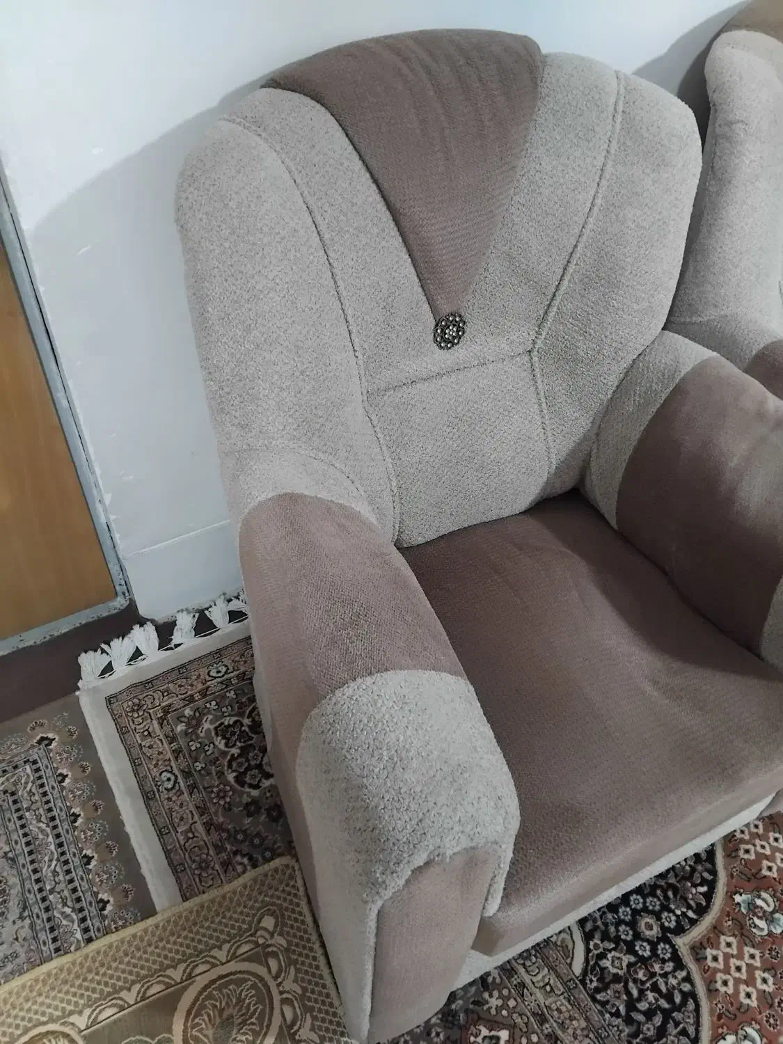 مبل راحتی|مبلمان خانگی و میز عسلی|گلپایگان, |دیوار