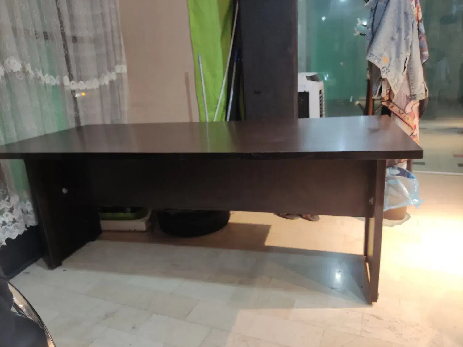 میز کار و جلسه 2 متر در 90 سانتی|دفتر کار|بومهن, |دیوار