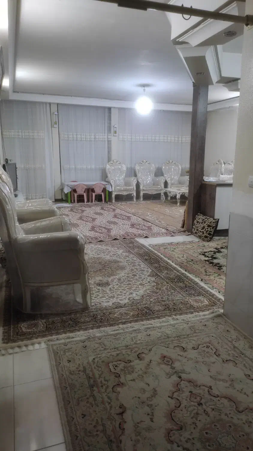 آگهی فروش خانه ویلایی|فروش خانه و ویلا|شاهینشهر, سعدی شمالی|دیوار