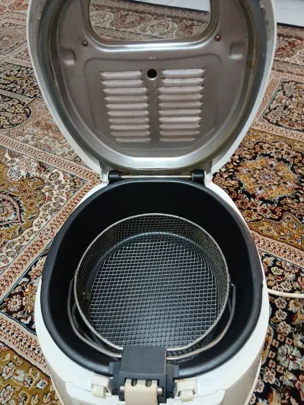 سرخ کن ۱۸۰۰ وات|اجاق گاز و لوازم برقی پخت‌وپز|فردیس, شهرک شهید حسینی|دیوار