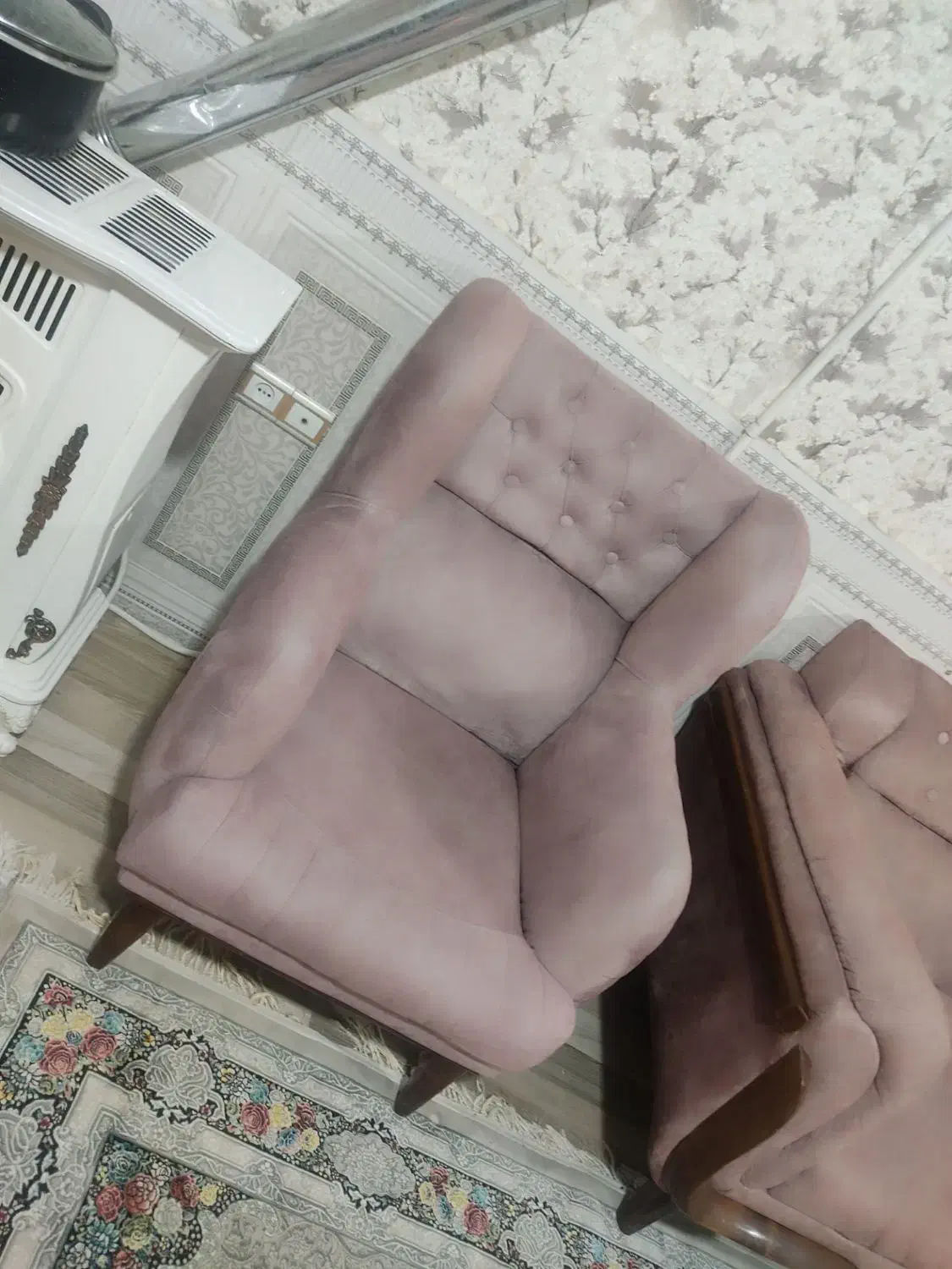 مبل راحتی گل بهی ۷ نفره طرح چستر|مبلمان خانگی و میز عسلی|رباطکریم, الارد|دیوار