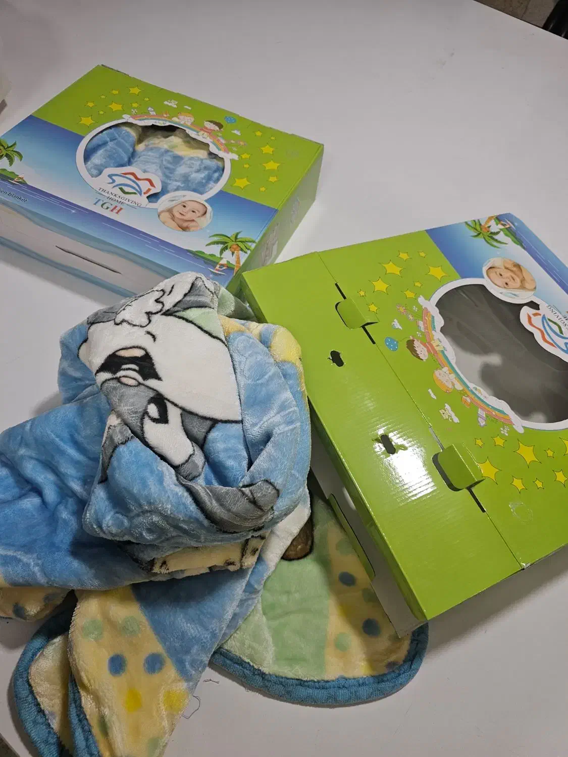 پتوی نوزادی|رختخواب، بالش، پتو|قم, شهرک مهدیه (مدرس)|دیوار