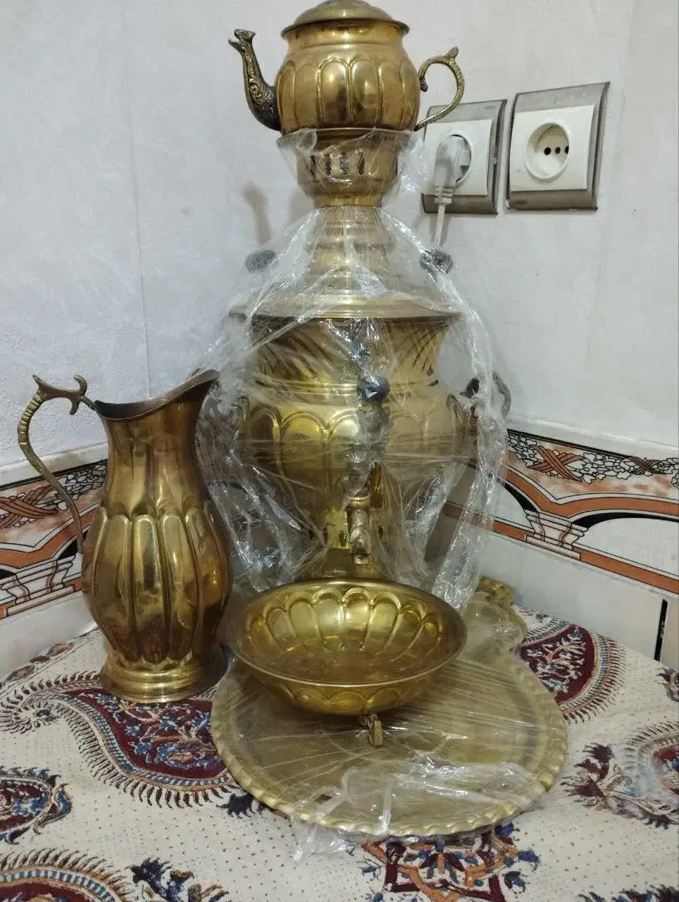 سماور برنزی وتندیس برنزی|مجسمه، تندیس، ماکت|بندر ماهشهر, |دیوار