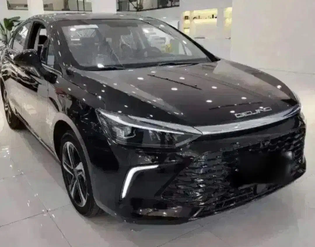 بایک بیجینگ U5 plus|خودرو سواری و وانت|اصفهان, برازنده|دیوار