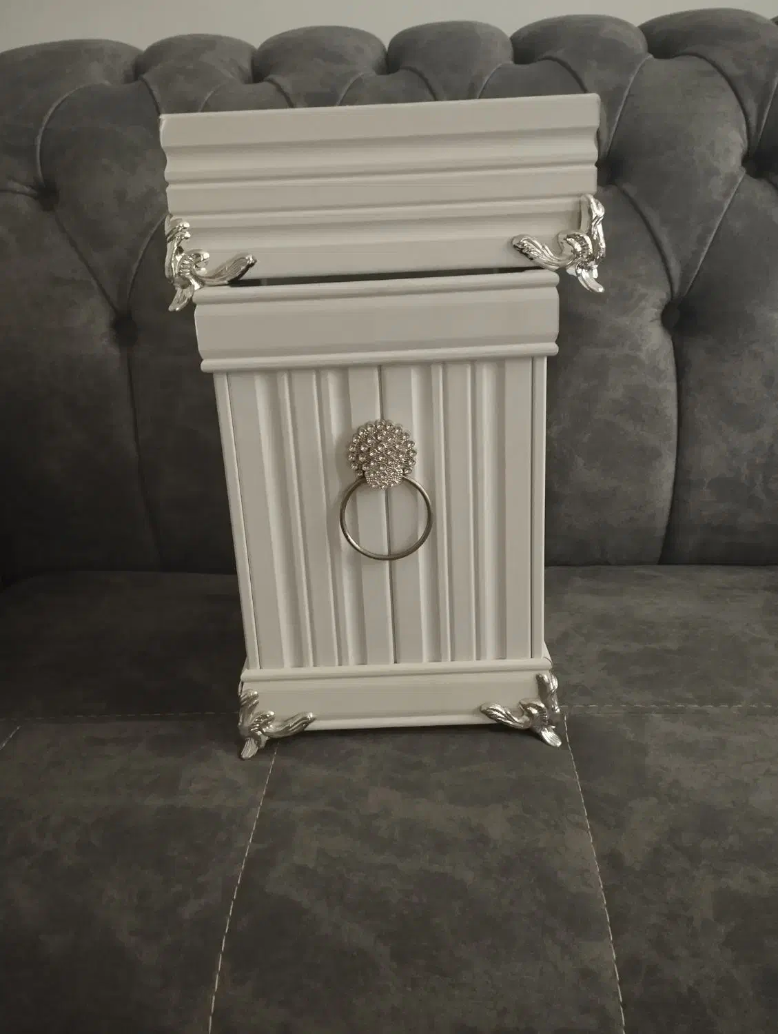 سطل وجادستمال کاغذی عروس|لوازم سرویس بهداشتی|خمین, |دیوار