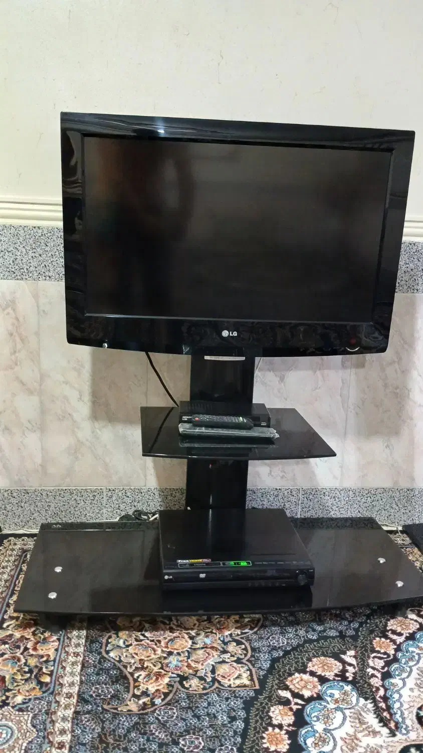 تلوزیون 32 اینچ ال‌جی|تلویزیون و پروژکتور|بروجرد, |دیوار