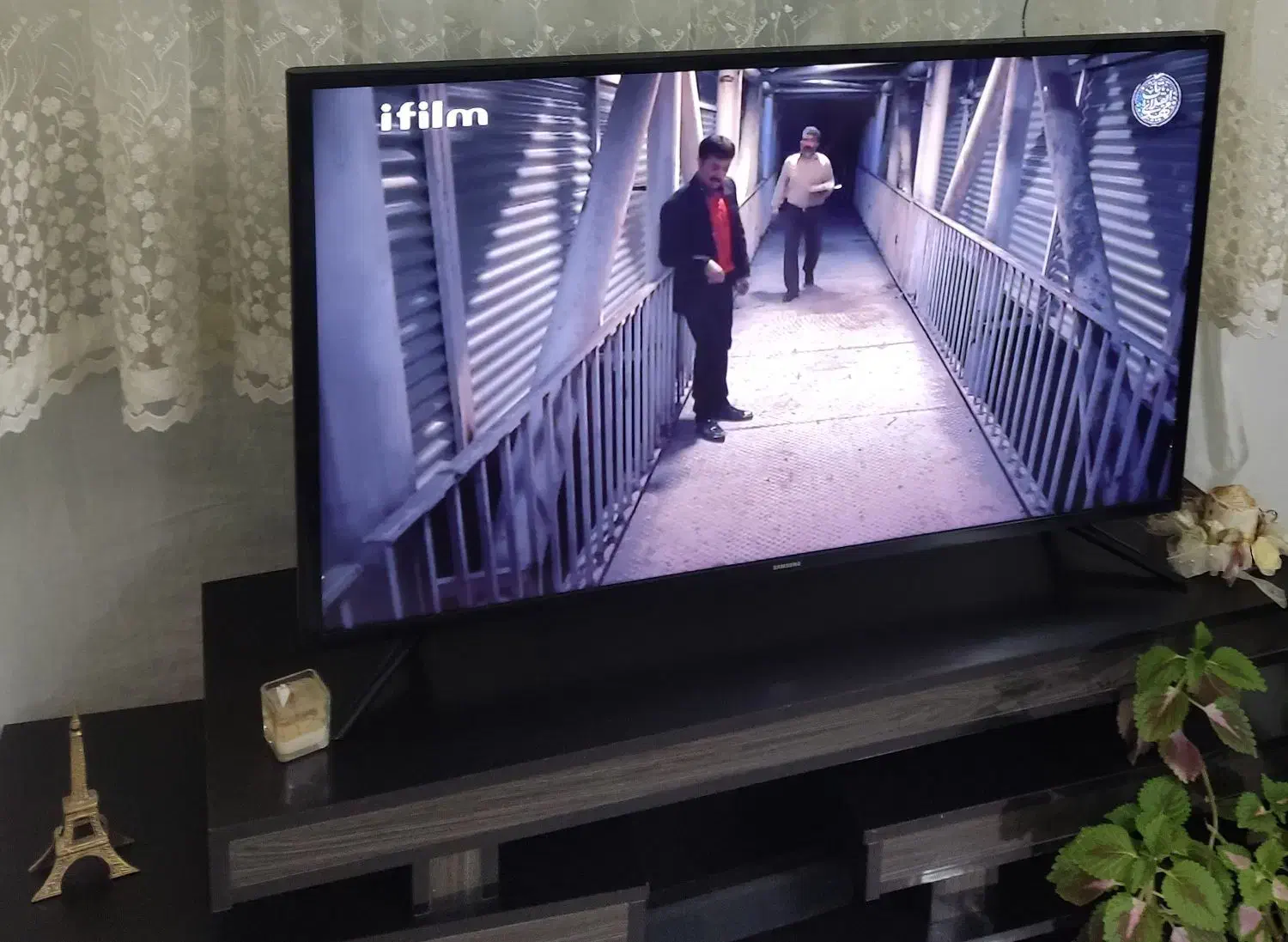 تلویزیون 43 اینچ|تلویزیون و پروژکتور|خمین, |دیوار