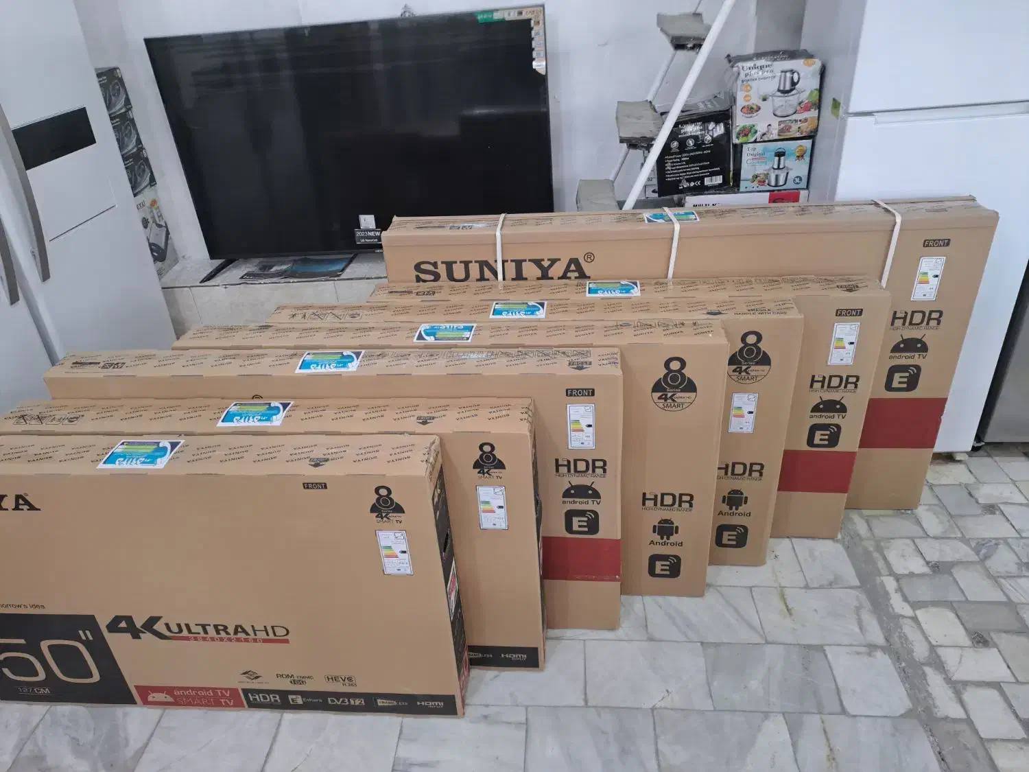 فروش ویژه انواع تلویزیون هوشمند ایرانی و خارجی|تلویزیون و پروژکتور|اراک, |دیوار