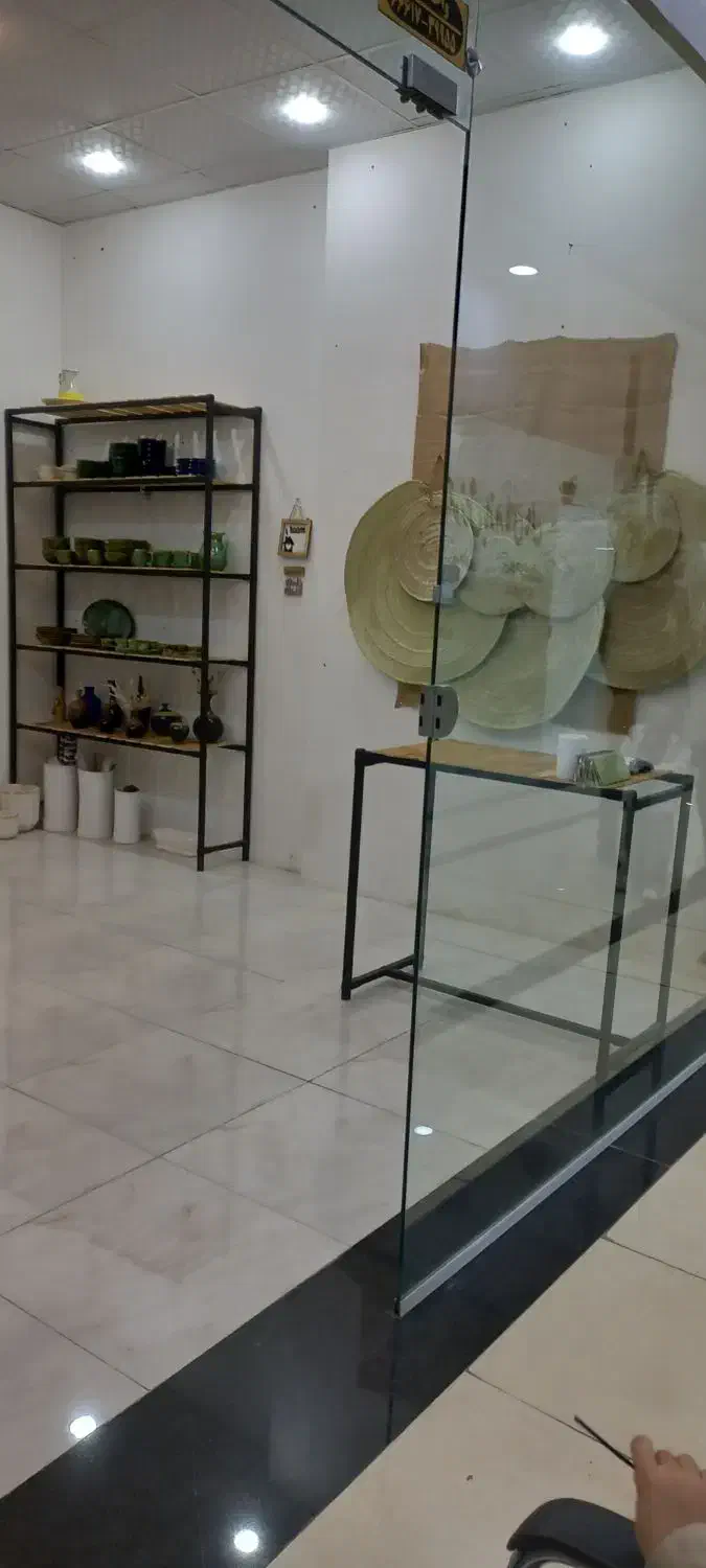 فروش ۴ عدد قفسه بزرگ و میزو صندلی|کتابخانه، شلف، قفسههای دیواری|قروه, |دیوار