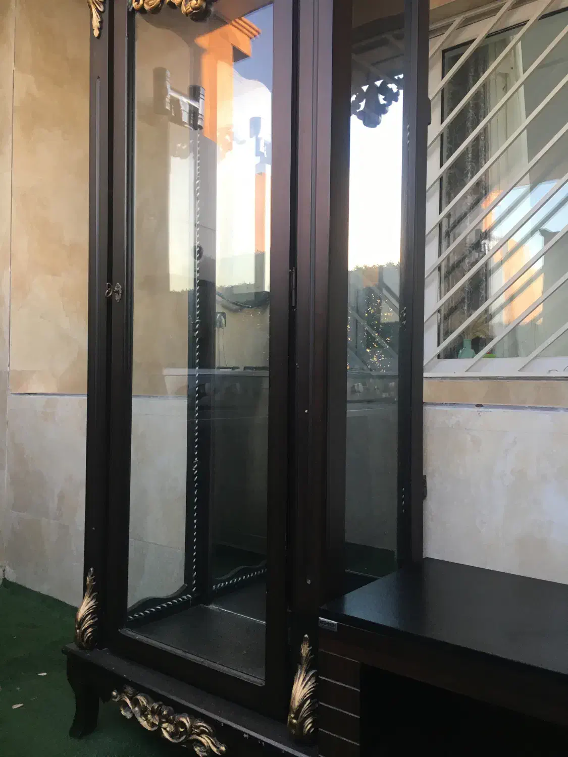 بوفه در حد نو|بوفه، ویترین، کنسول|امیدیه, |دیوار