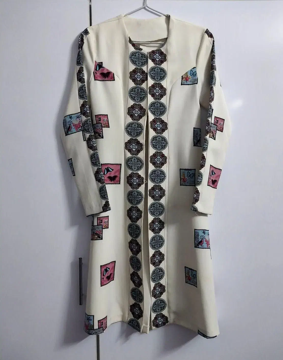 تعدادی مانتو دخترانه از ۱۰۰|لباس|سبزوار, مدرس|دیوار