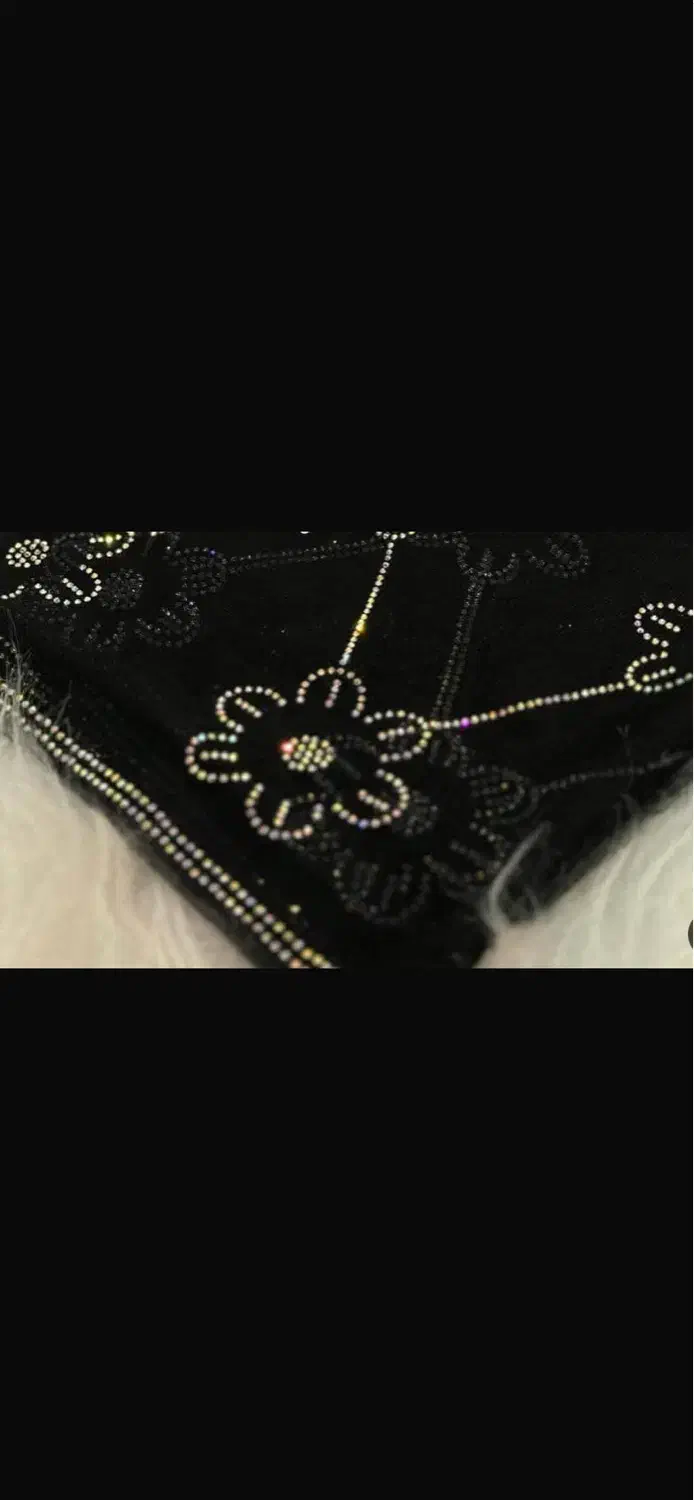 نگین کوبی|لباس|رودبار (کرمان), |دیوار