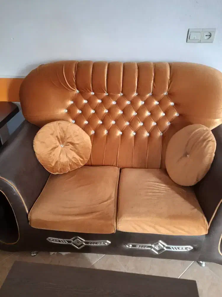 مبل ومیز|مبلمان خانگی و میز عسلی|جهرم, |دیوار