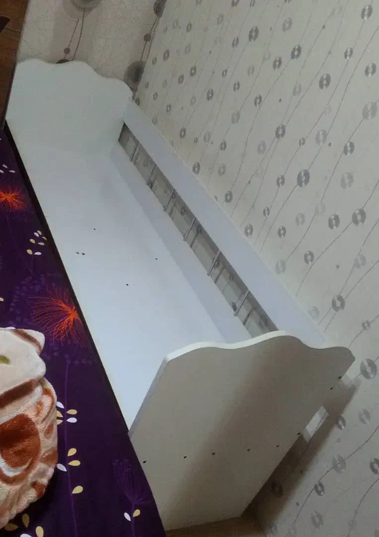 تخت کنار مادر|تخت و صندلی بچه|تبریز, |دیوار