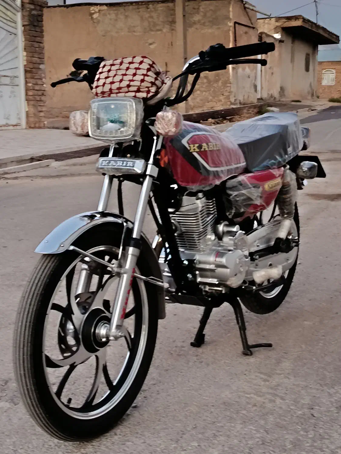 موتور 200|موتورسیکلت|خرمآباد, |دیوار