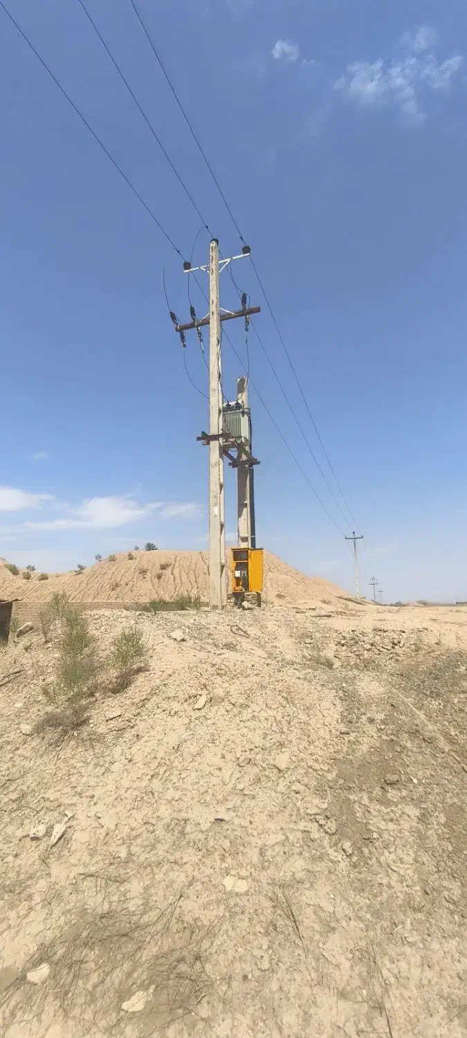 کارخانه اجرپزی ۳.۵ هکتار همراه با معدن خاک|فروش دفتر صنعتی، کشاورزی، تجاری|میانه, |دیوار