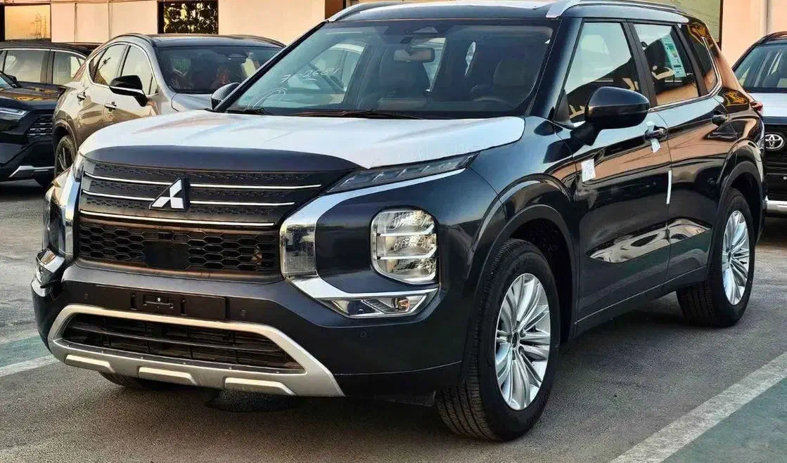 میتسوبیشی اوتلندر 2025 ارس پلاک دائمی|خودرو سواری و وانت|جلفا, |دیوار