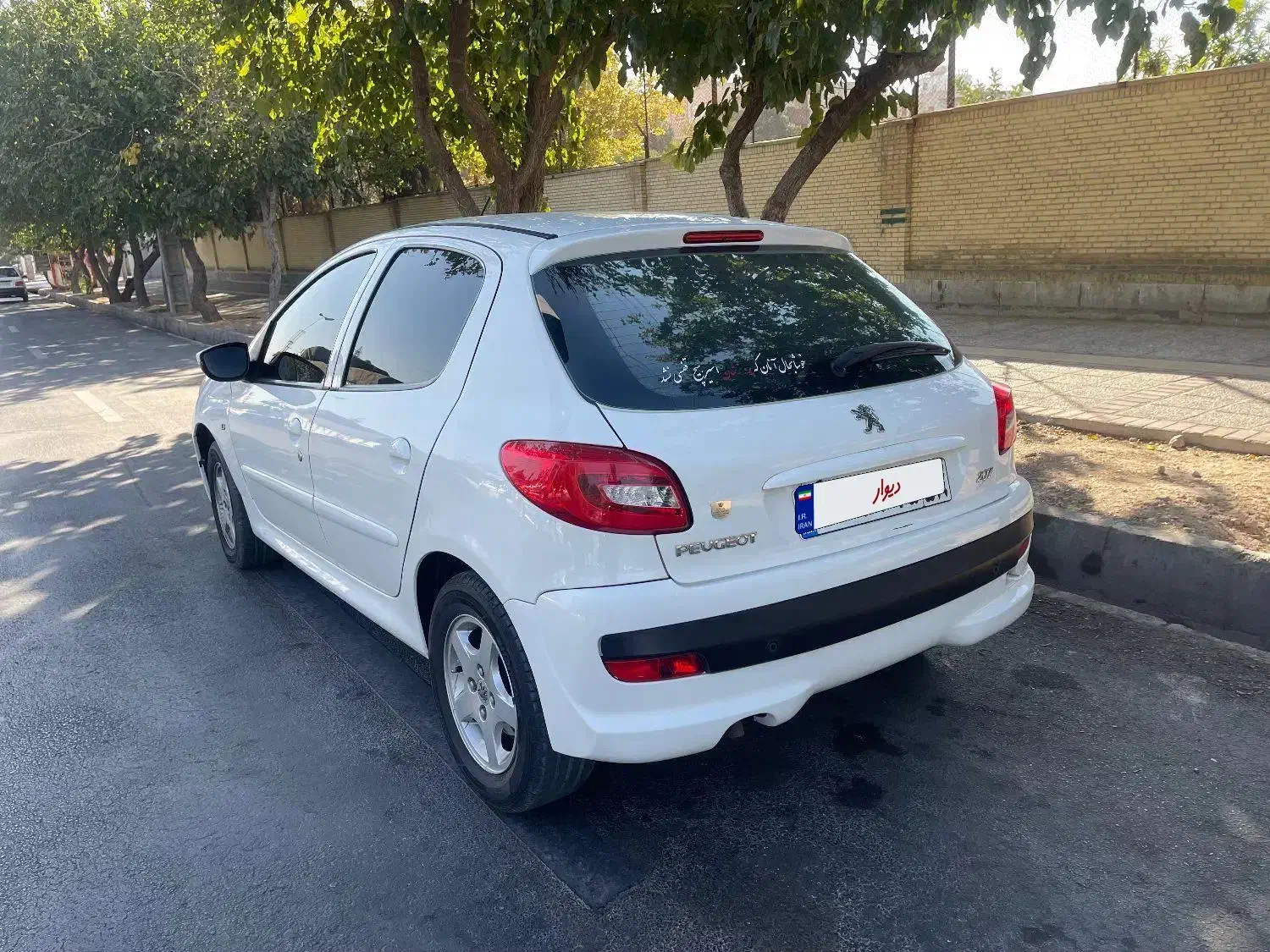 207اتوماتیک درجه یک|خودرو سواری و وانت|شیراز, جانبازان|دیوار