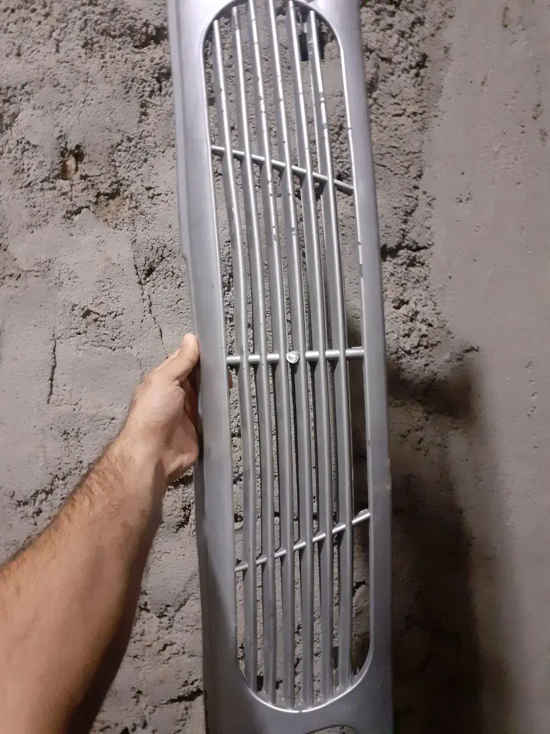 چراغ خطر عقب و چراغ جلو و وسایلی دیگر ۱۳۱|قطعات یدکی و لوازم جانبی|گنبد کاووس, |دیوار