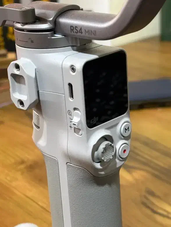 گیمبال حرفه ای dji RS4 mini|دوربین عکاسی و فیلمبرداری|تربتحیدریه, رجایی|دیوار