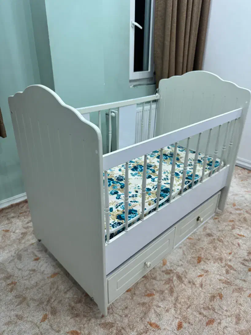 تخت کودک|تخت و صندلی بچه|کرمانشاه, |دیوار