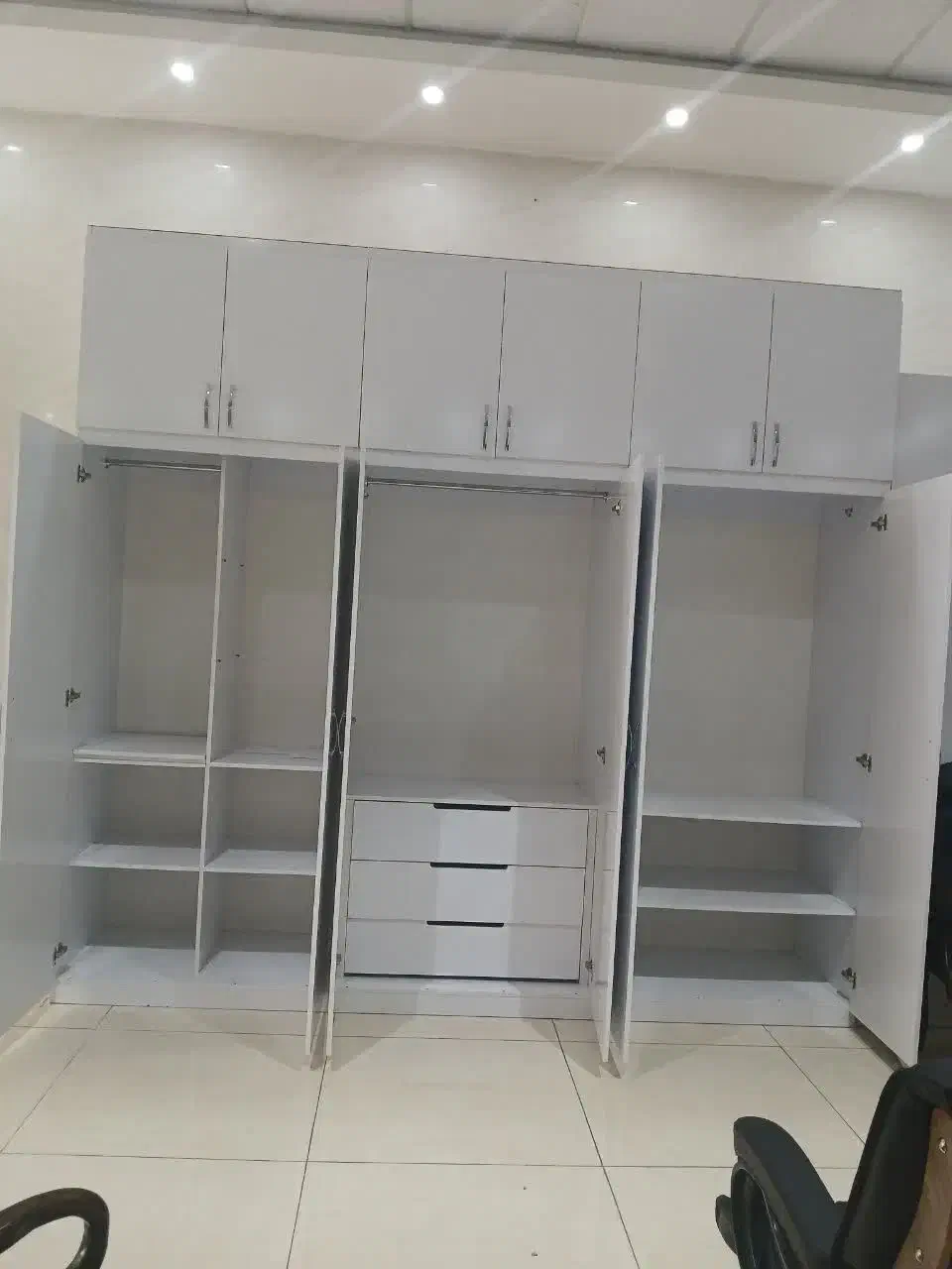 کمد دیواری متحرک.کمددیواری مدرن|جاکفشی، کمد، دراور|پردیس, فاز ۲|دیوار