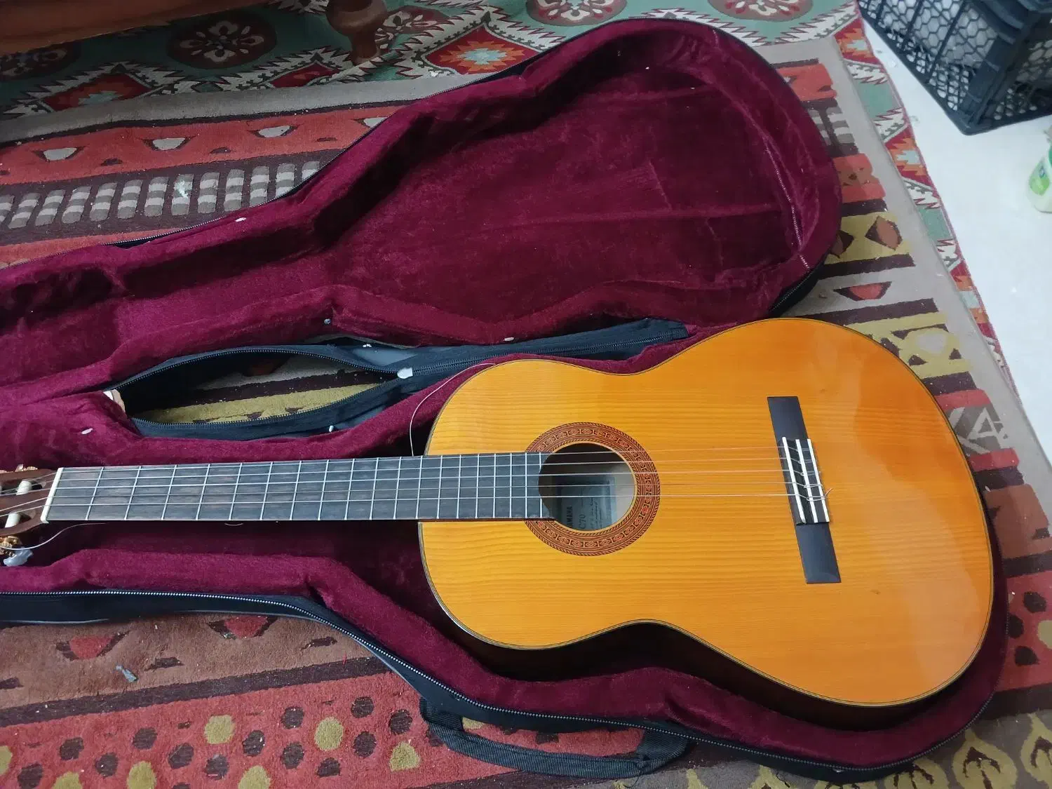 گیتار یاماها c 70 اصلی|گیتار، بیس، امپلیفایر|اصفهان, مهدی آباد|دیوار