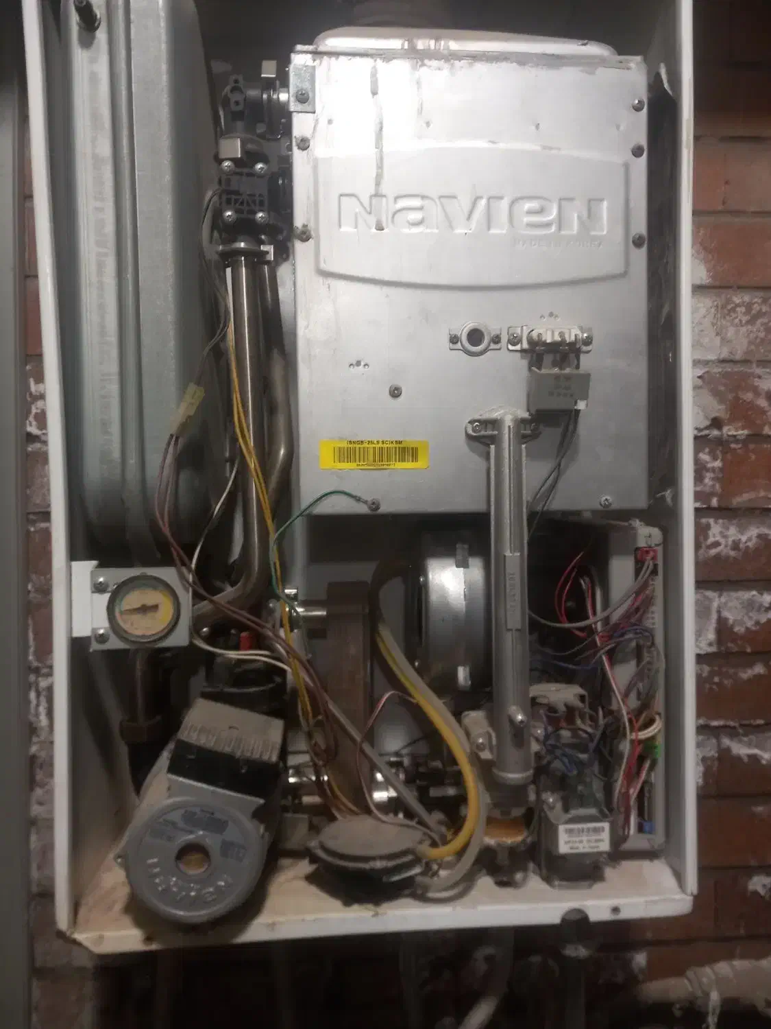 تعمیر پمپ و پکیج اب|خدمات پیشه و مهارت|سیرجان, |دیوار