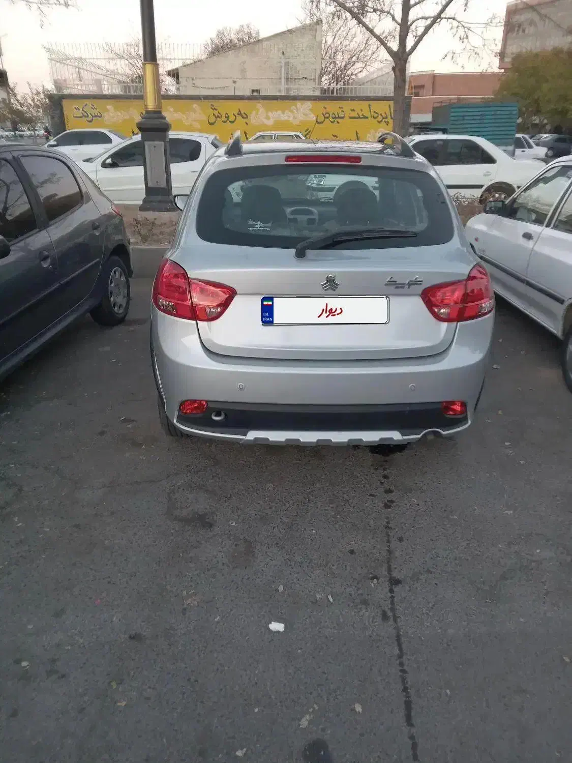 کوییک r مدل 1402|خودرو سواری و وانت|اراک, |دیوار