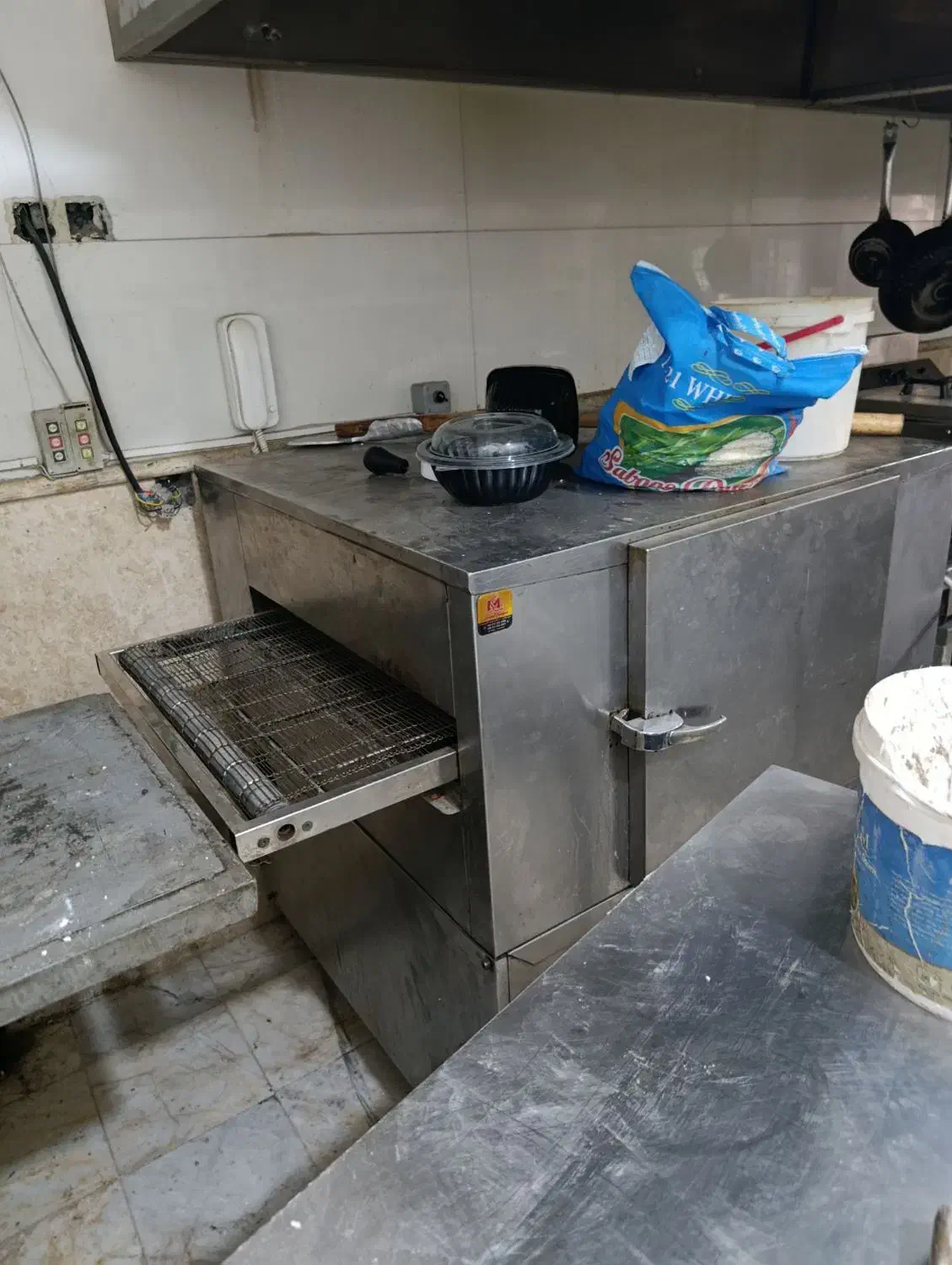 فروش فر یاسین دهنه 70 سالم مرتب|کافی‌شاپ و رستوران|مشهد, چهارچشمه|دیوار