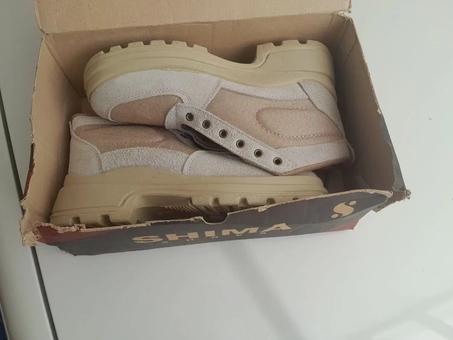 ۲جفت کفش شیما شماره ۴۱هستن|کیف، کفش، کمربند|الیگودرز, |دیوار