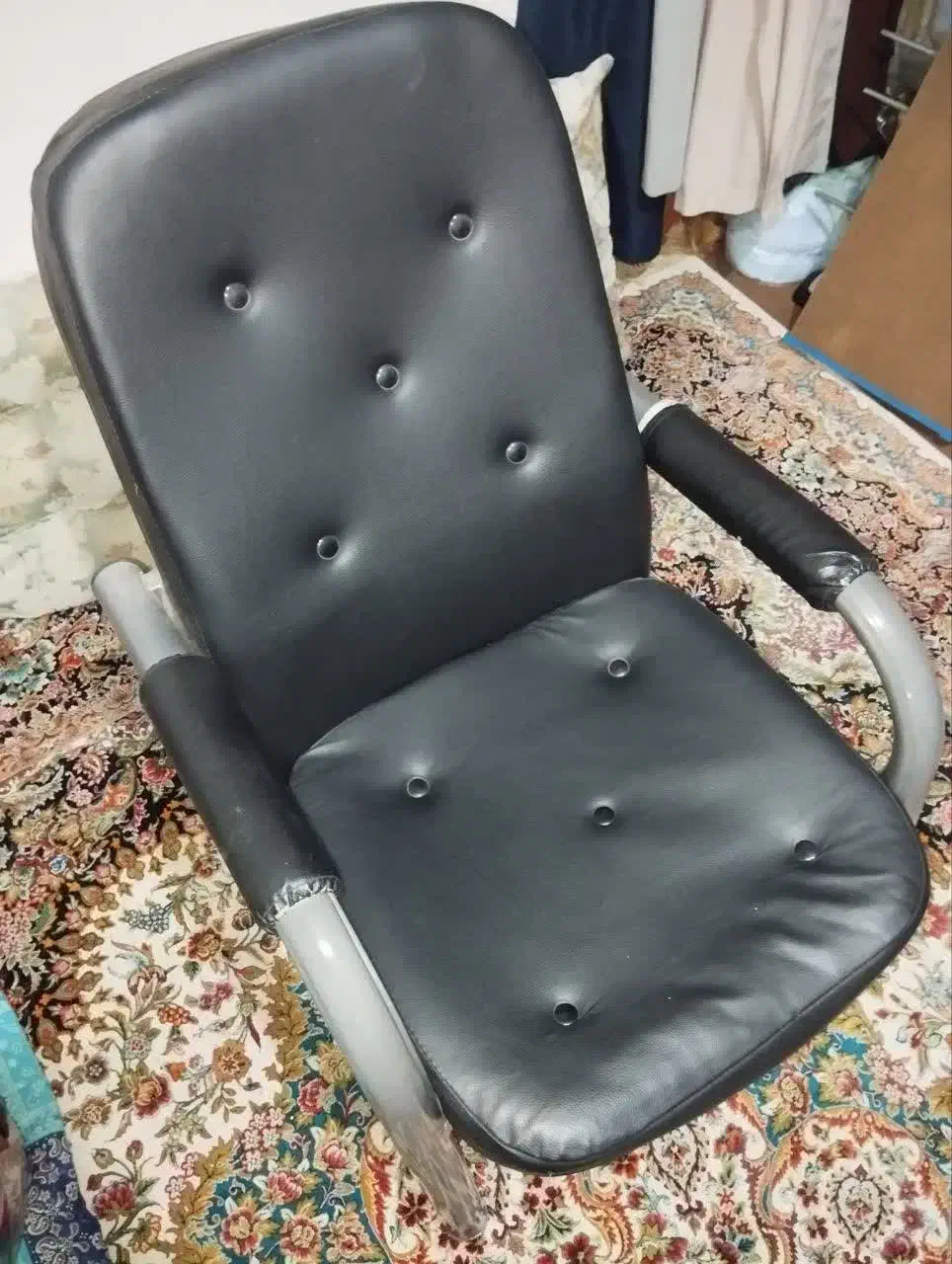 صندلی جاروبرقی|صندلی و نیمکت|قم, ارم|دیوار