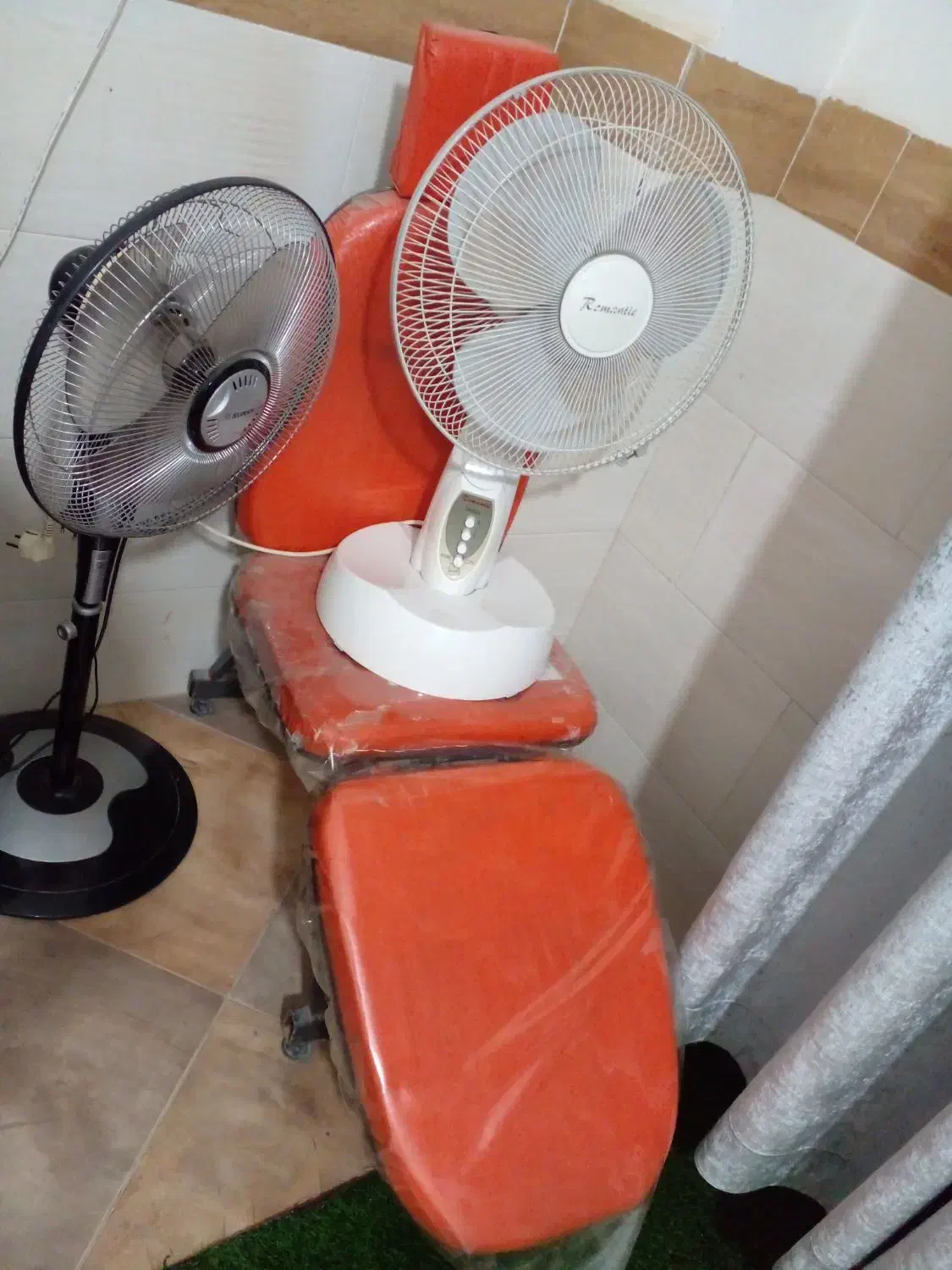 صندلی ارایشگاه|آرایشگاه و سالنهای زیبایی|فاضل آباد, |دیوار